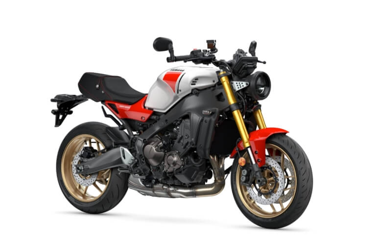 xsr900